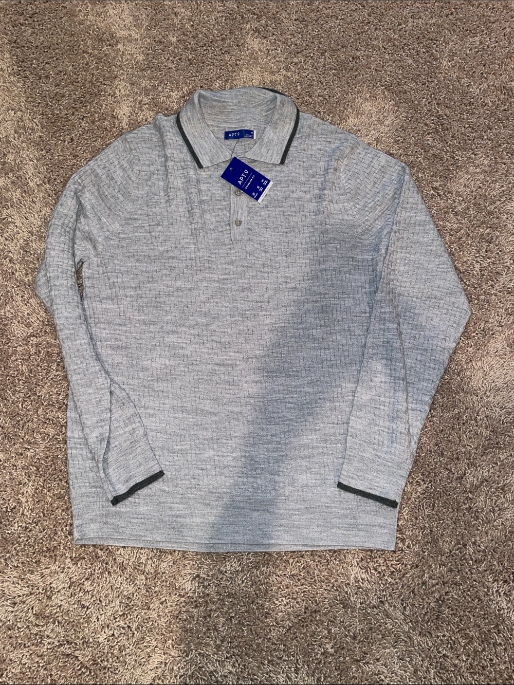 NWT Apt. 9 Light Gray Long-Sleeve Polo with Contrast Trim size medium
